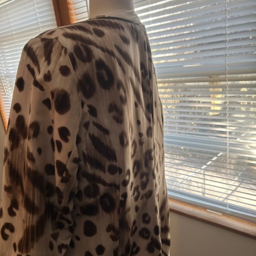 Chico's Reversible Taupe Lynette pattern Animal p… - image 6